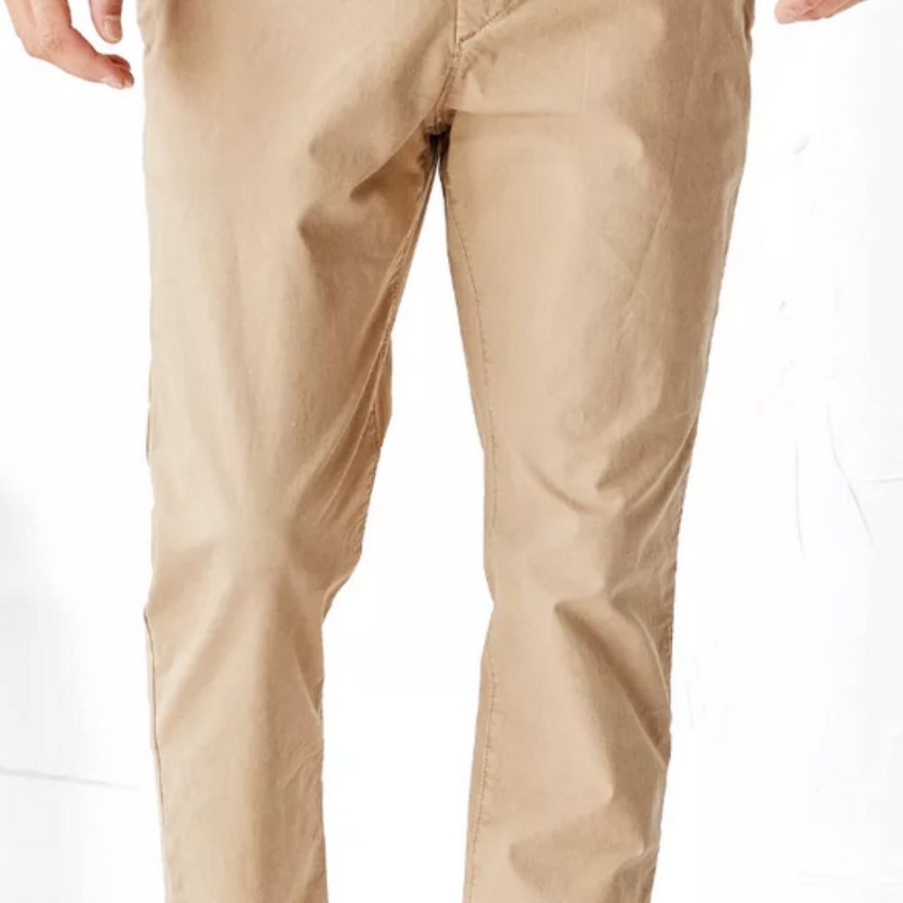 American Eagle Men's Khaki Pants in Good Condition